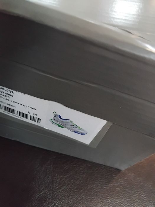 Balenciaga track