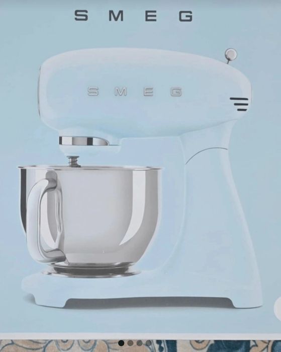 Robot de bucatarie/Mixer cu bol Smeg SMF03WHEU, 800W, 4,8 L, 10 viteze, Alb