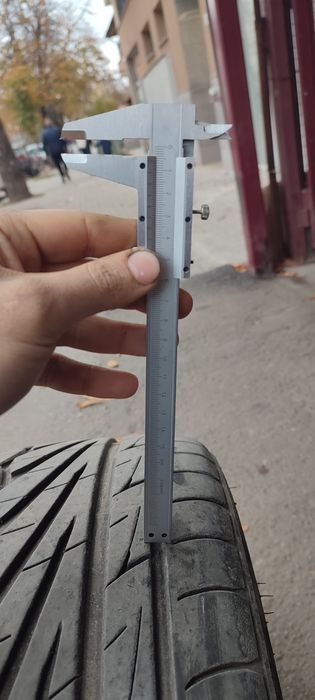 Летни гуми Toyo TR1 225/40/18