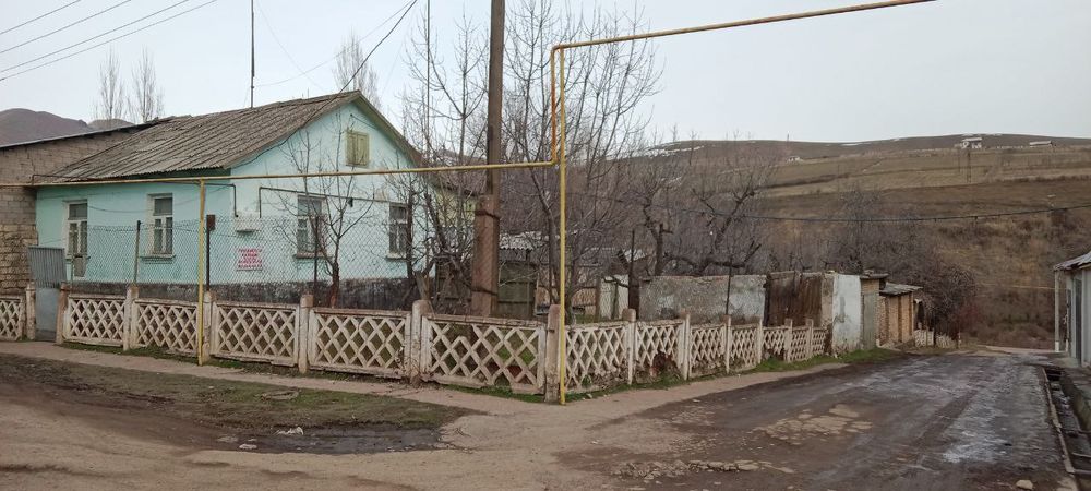 Kottej sotiladi, Angrenda