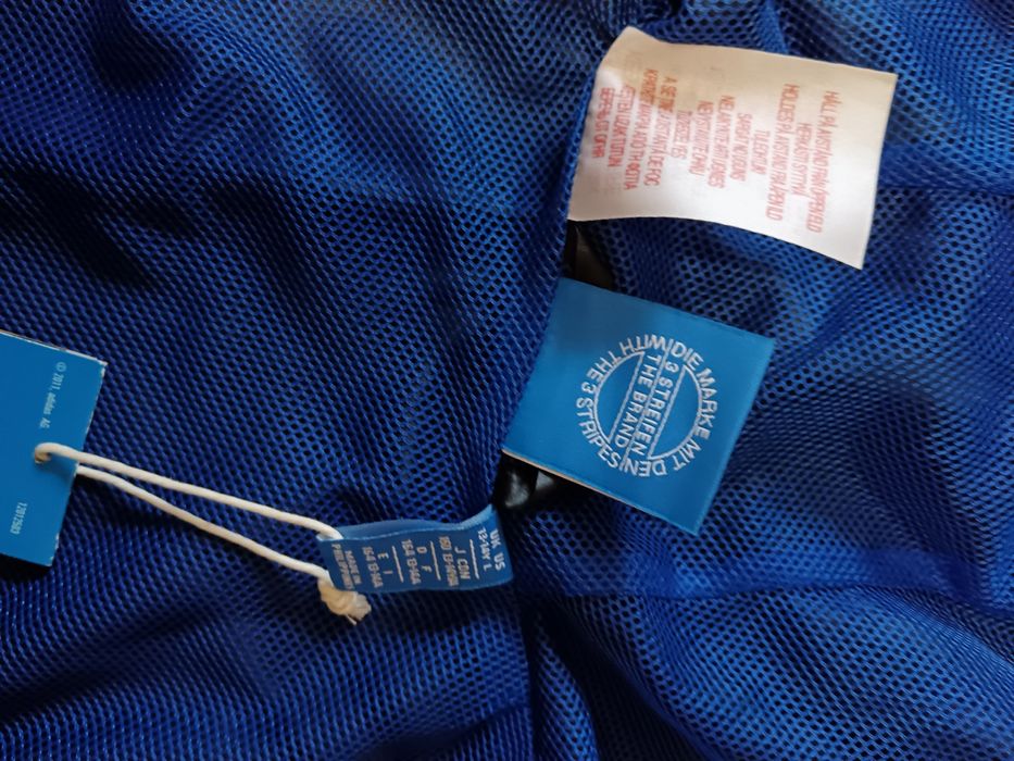 Ветровка для подростка