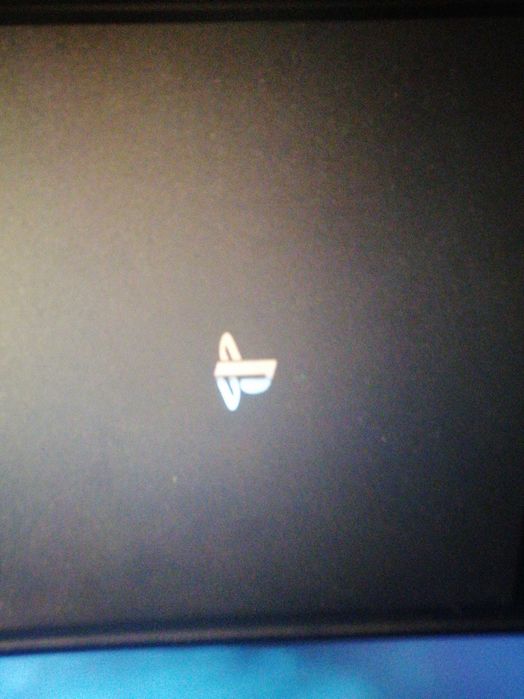 Продавам плестешам