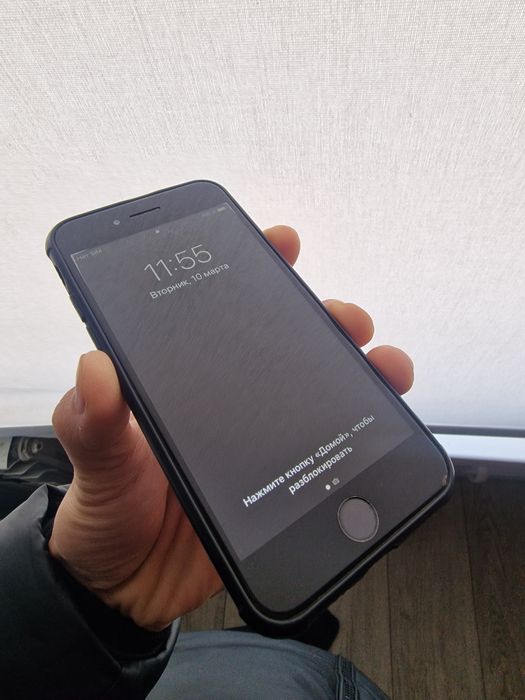 Продам-обмен IPhone 7