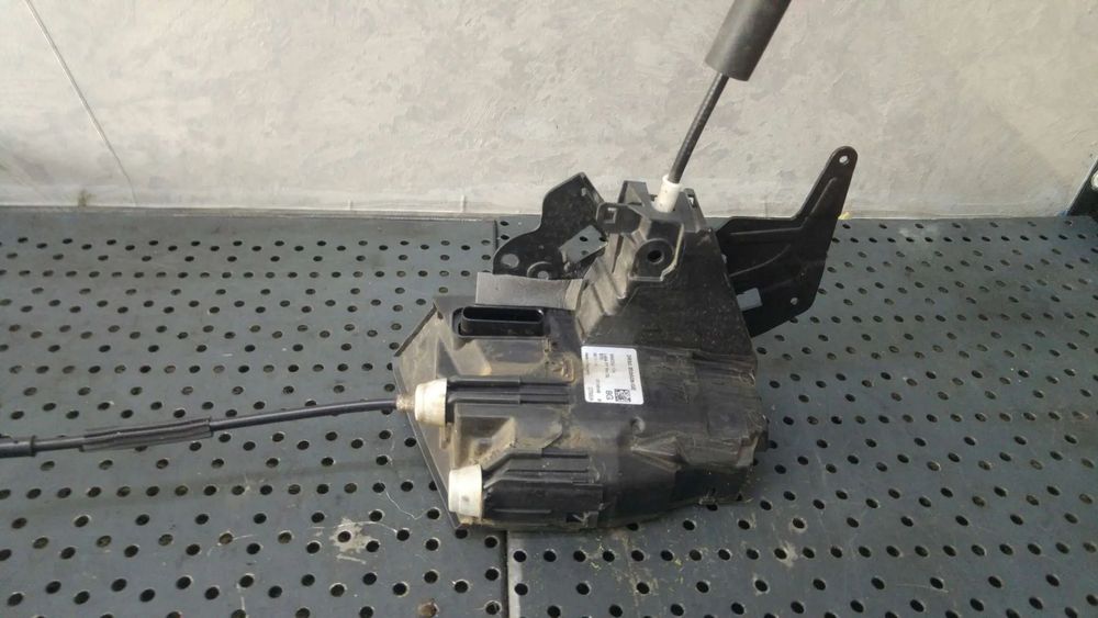 Broasca usa dreapta fata land rover range rover sport 2 l494 dk62203a28ge