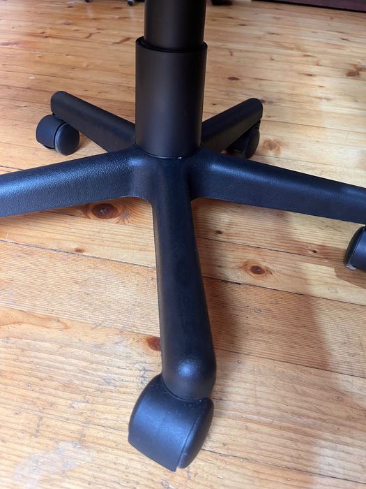 Офис стол, Ергономичен, cъстояние като ново