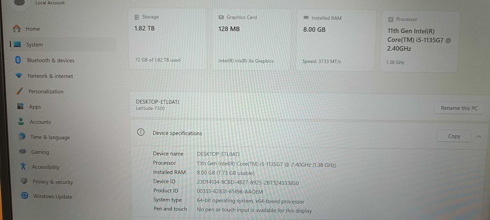 Продавам лаптоп Dell Latitude 7320 i-5