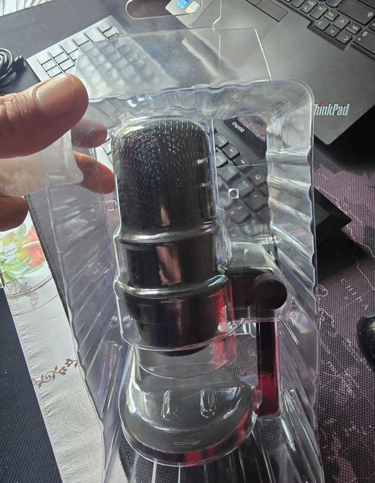 Solocast Hyperx mikrofon sotiladi