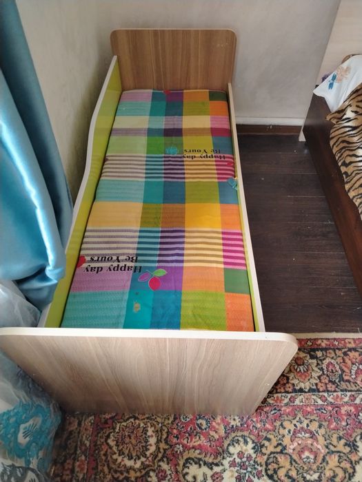 Продам кровать срочно