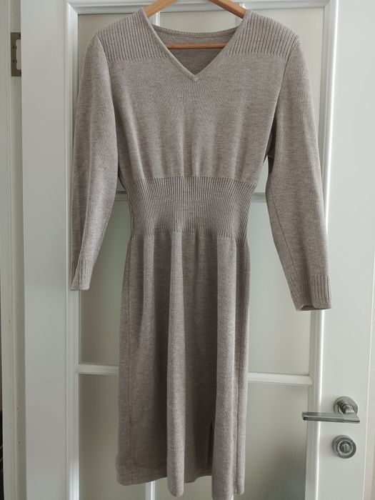 Платья ( любое за 1000)