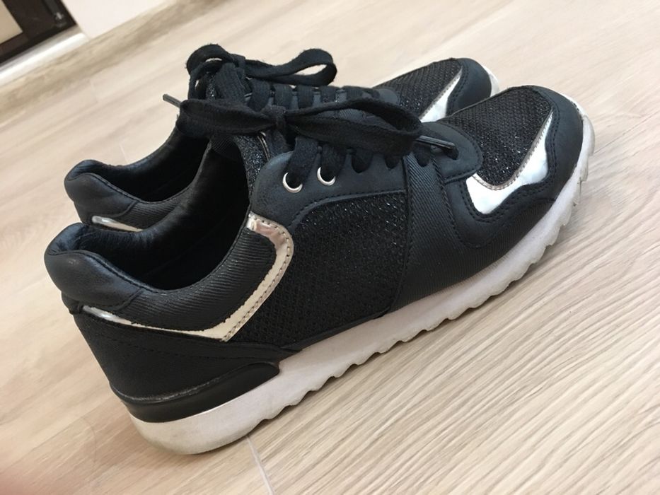 Италиансни черни маратонки/ сникърси