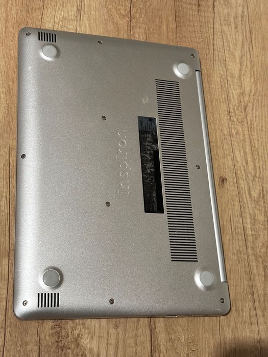 Laptop dell inspirion 13 5000 p87g i5