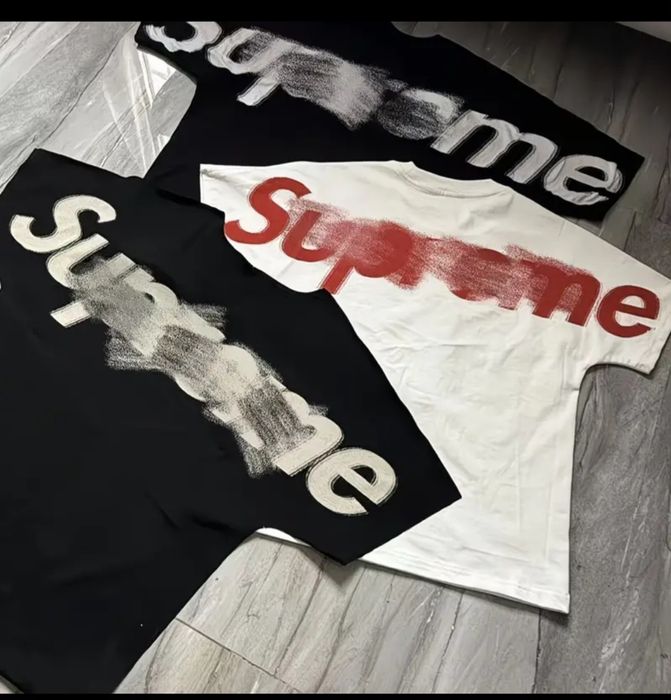 Футболка Supreme