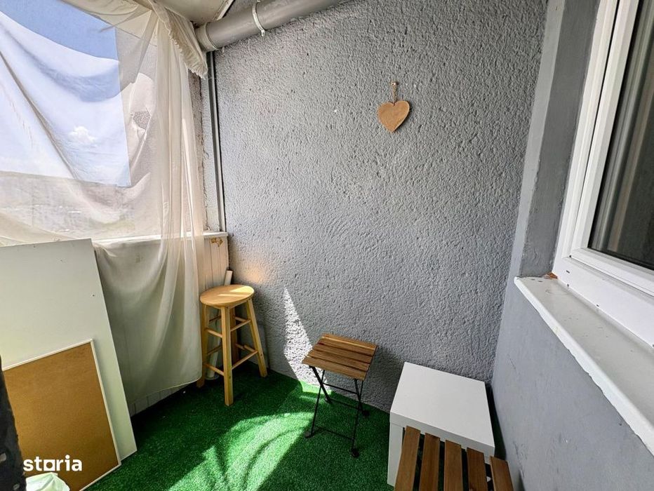 Apartament cu 2 camere | Decomandat | Balcon | Manastur | Mehedinti!
