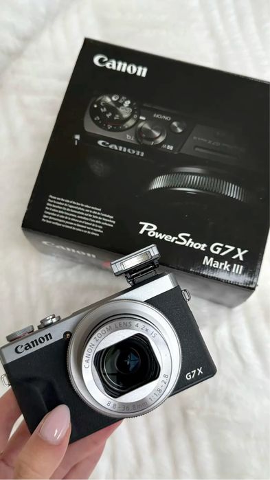 Canon PowerShot G7X Mark III фотоапарат ЧИСТО НОВ И НЕИЗПОЛЗВАН