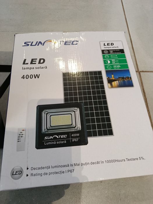 Proiector led solar 400w