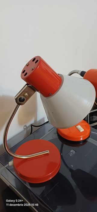 Veioze vintage functionale