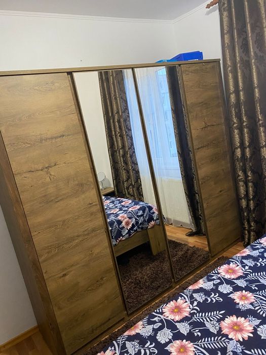 Inchiriez apartament