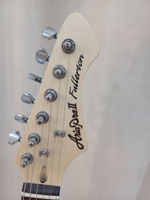 Электрогитара aria 714-STD