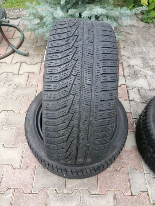 Hankook/245/45/18 Iarna-2buc/pe fel