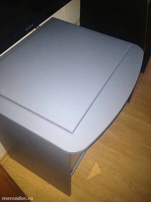 Masa/comoda TV rotativa garantez calitatea luata de la MARIA DESIGN