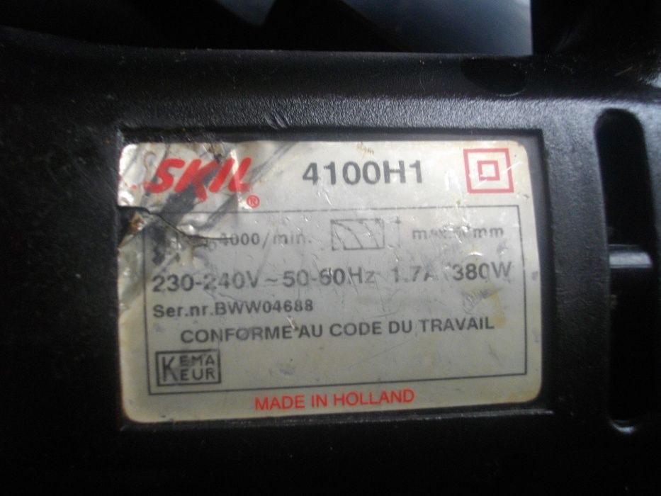 380W/400W Холандско оригинално зеге ел. вертикален прободен трион SKIL