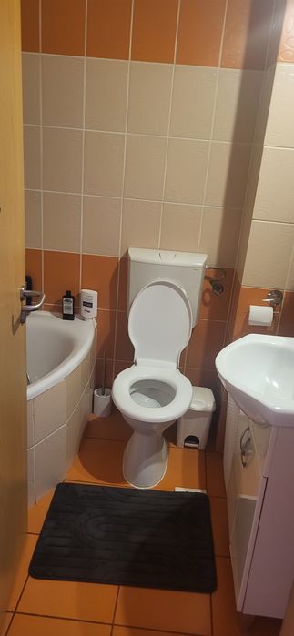 Închiriez apartament 2 camere