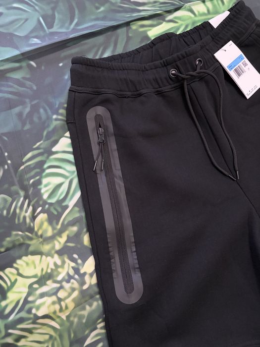 Pantaloni Scurti Nike Tech