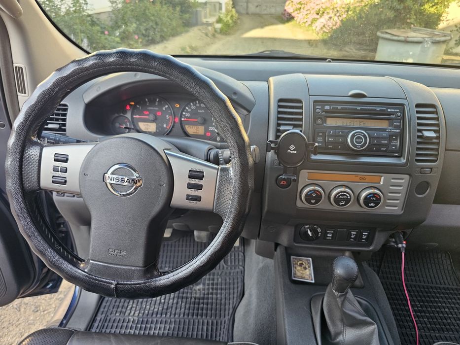 Nissan Navara D40