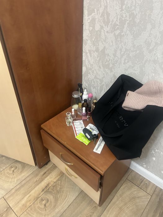 Продам спальный гарнитур