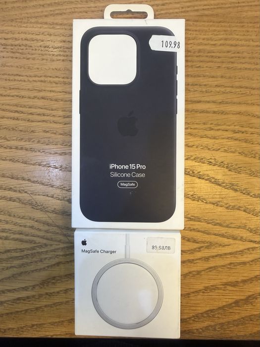 Apple MagSafe зарядно и iPhone 15 Pro case magsafe може по отделно