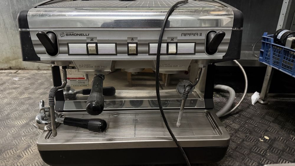 Кофемашина в отличном состоянии