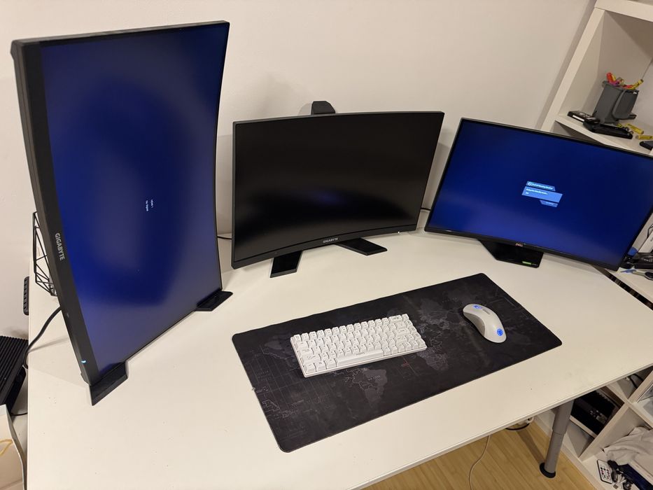 vand setup de gaming ca nou