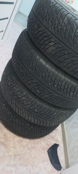Продаются б/у зимние шины