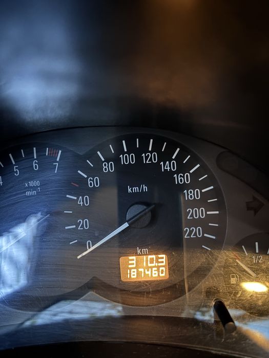 Vand Opel Corsa 1.0 benzina