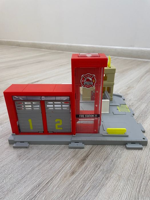 Все за 8тыс Chicco Mattel толокар машинка