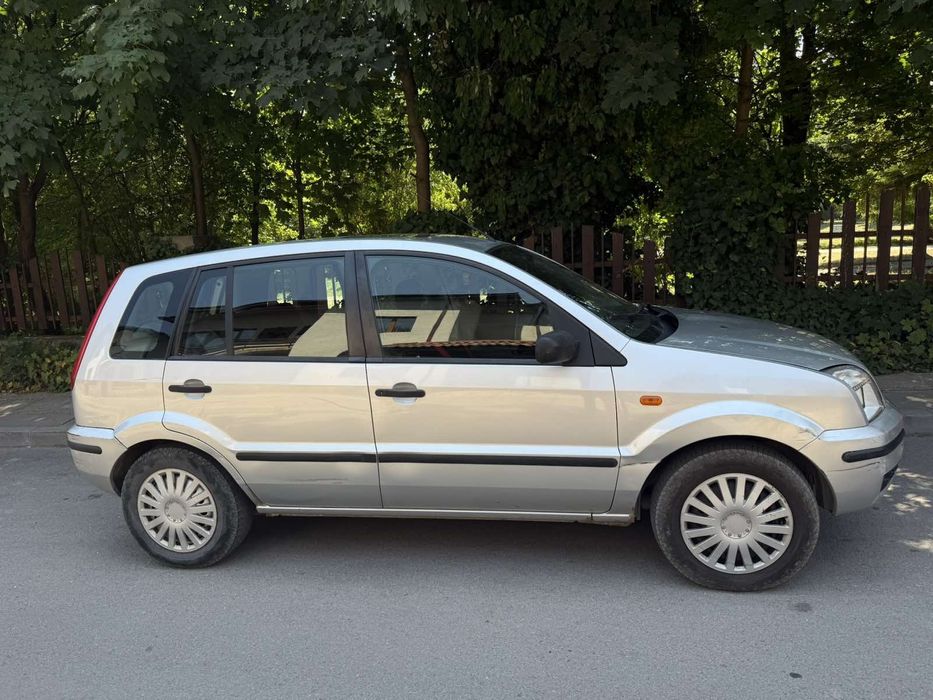 Кола Ford Fusion