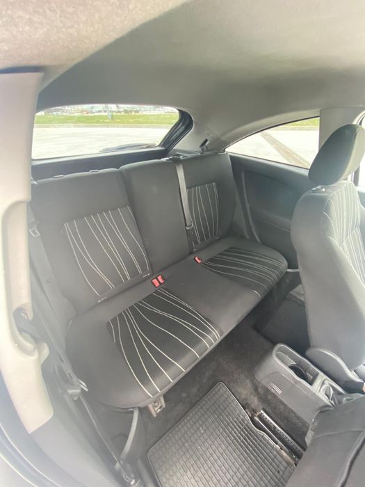 Vând Opel corsa D