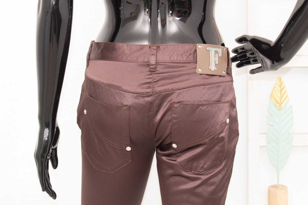 GIANFRANCO FERRÉ дамски панталон от сатен кафяв р-р 28