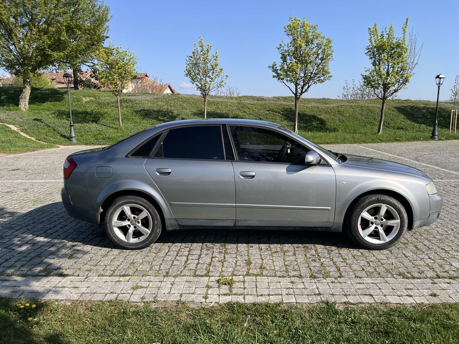 AUDI A4 2001 — imagine 3