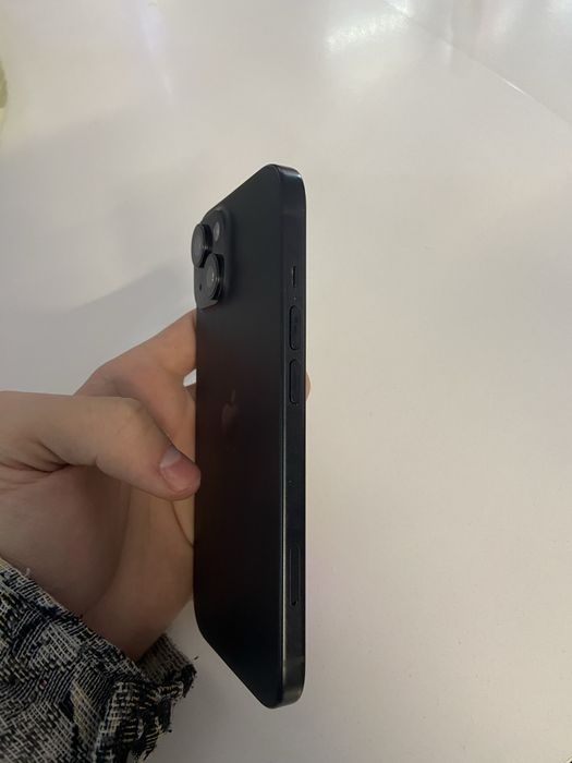 Vand Iphone 15 128gb