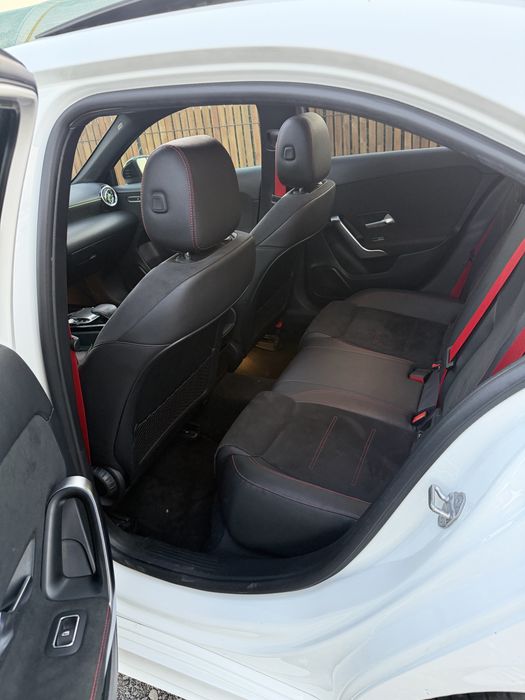 Mercedes A180 AMG , RAR  efectuat , lumini ambinentale , pano