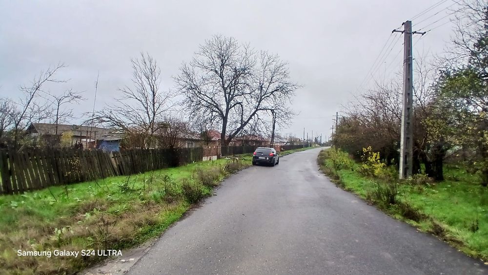 Teren intravilan de vanzare Botoroaga