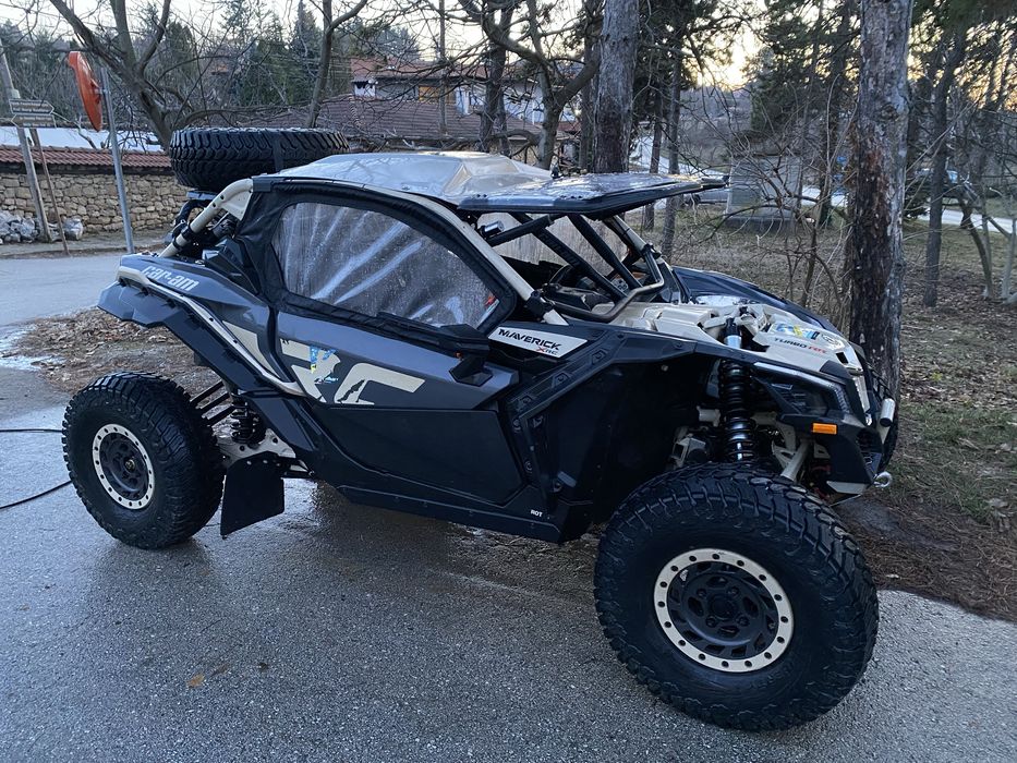 Окачване Fox Podium RC2 от CanAm Maverick X3 XRC 2023