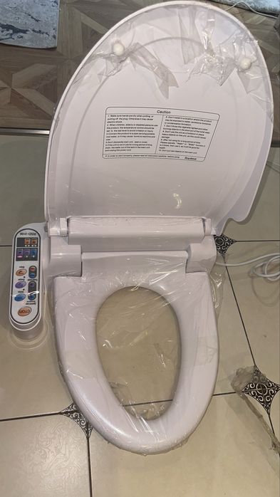 Продаю электронные крышки-биде