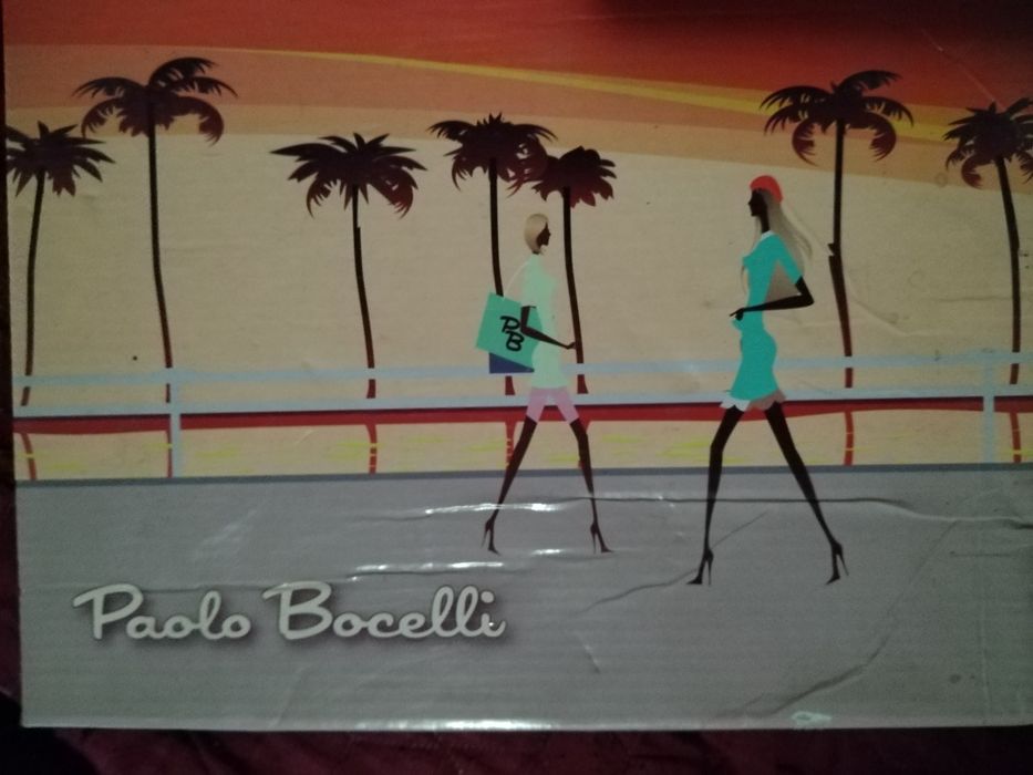 Модни дамски обувки