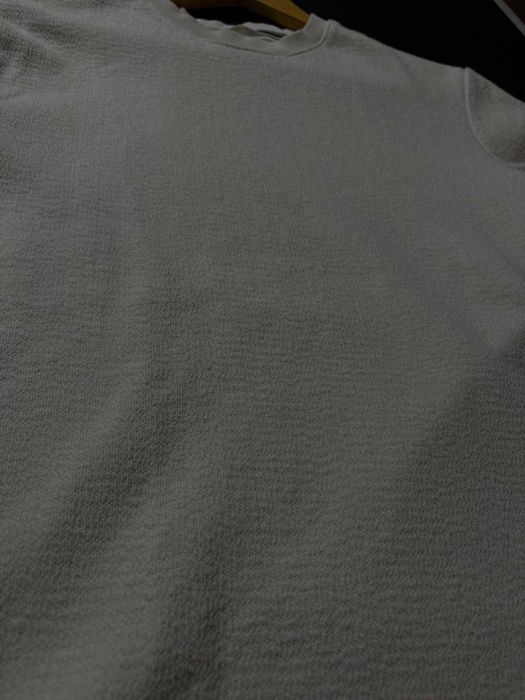 tricou reserved