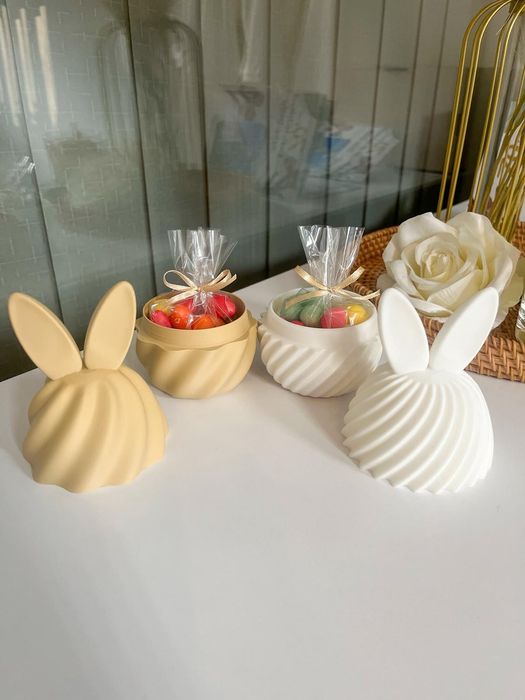 Ouă de Paște cu surpriză dulce!