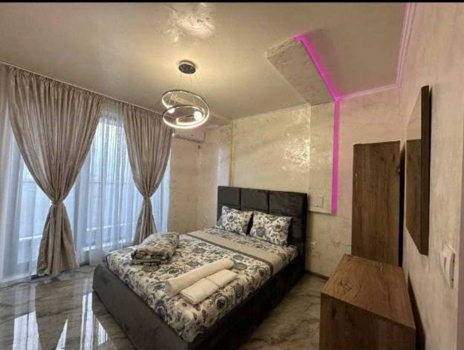 Продава се Двустаен апартамент в Пловдив, Център - 67 кв.м за 2000 €/кв.м - Снимка #4