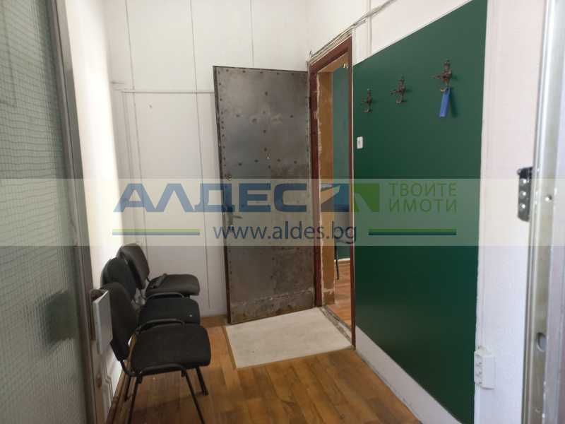 Дава се под наем Офис в София, Център - 15 кв.м за 255 € - Снимка #8