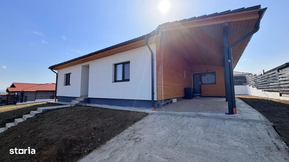 Casa in Corusu - mobilier personalizat si teren de 725mp